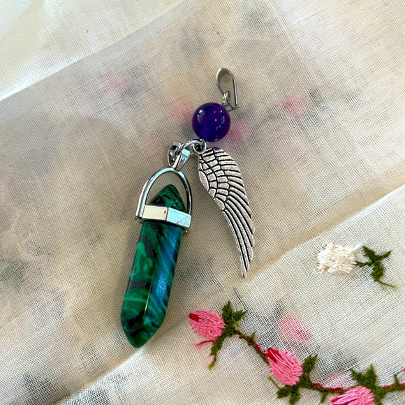 Jewelry - NWOTS Malachite crystal point Pendulum pendant with Angel wing purple lucky bead